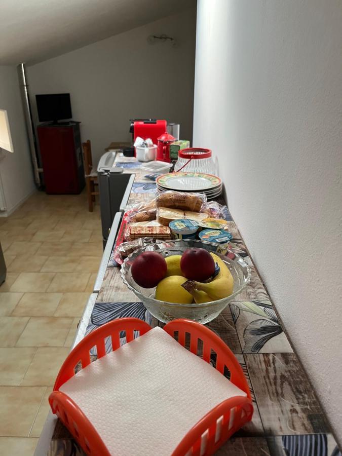 B&B Da Simone Madonna di Fornelli Bagian luar foto