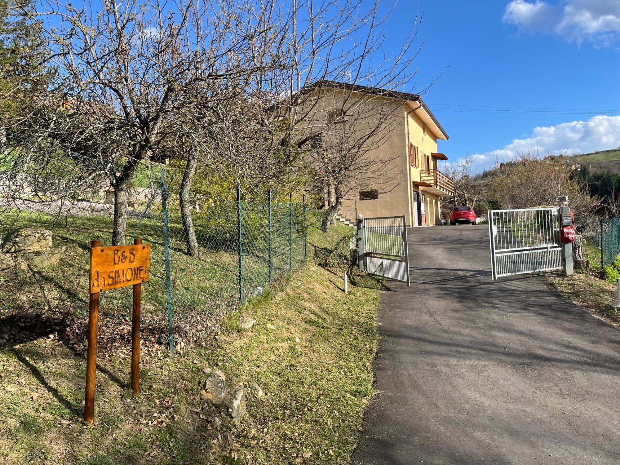 B&B Da Simone Madonna di Fornelli Bagian luar foto